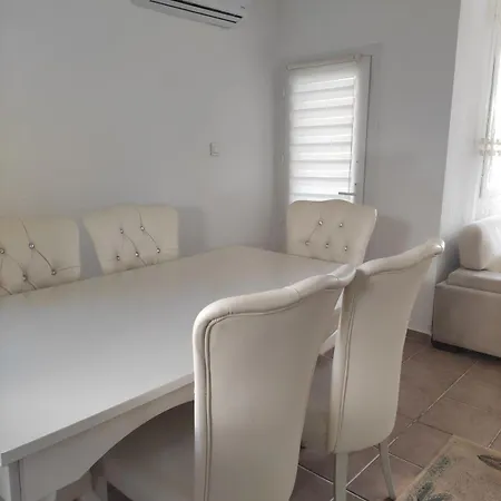 3 Odali Διαμέρισμα *